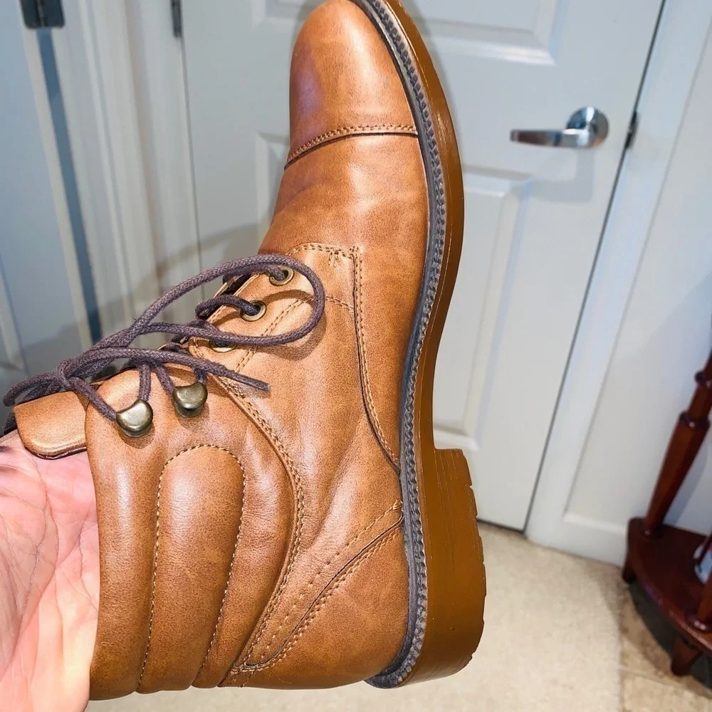 Unlisted By Kenneth Cole Cap Toe Ankle Boot - Picture 10 of 15